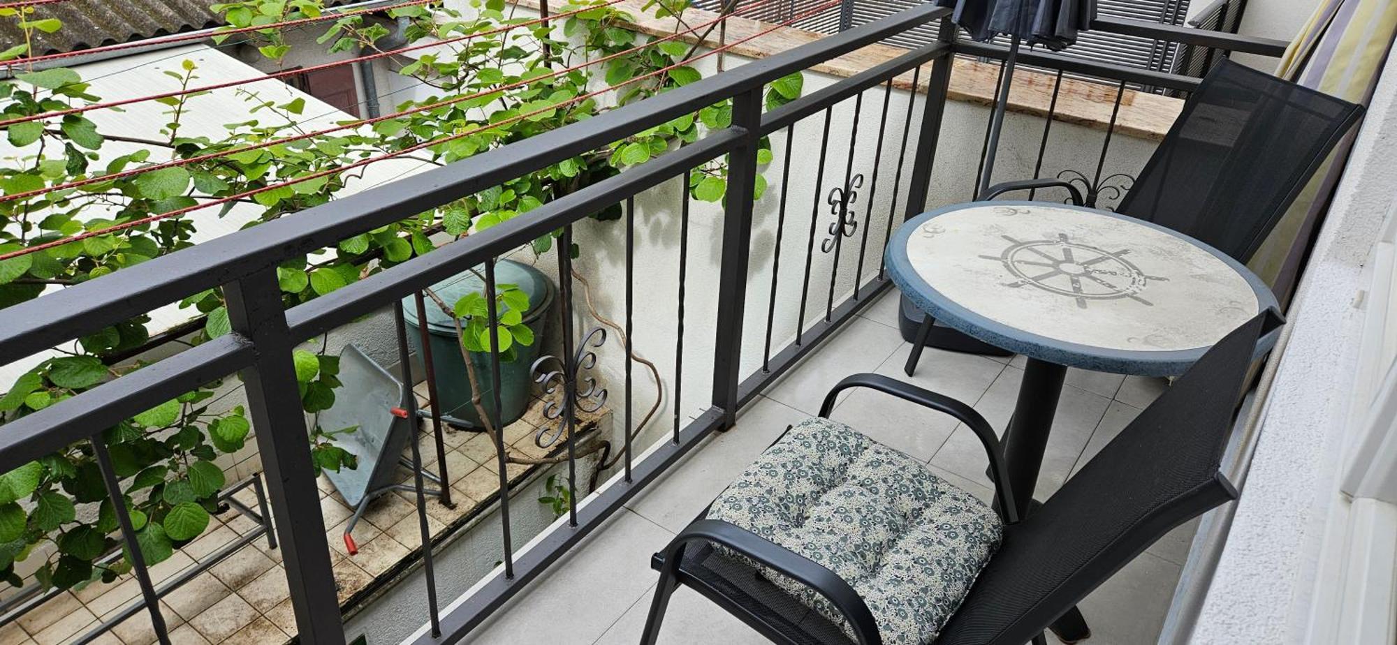 Apartment Laguna 08A Izola Bagian luar foto